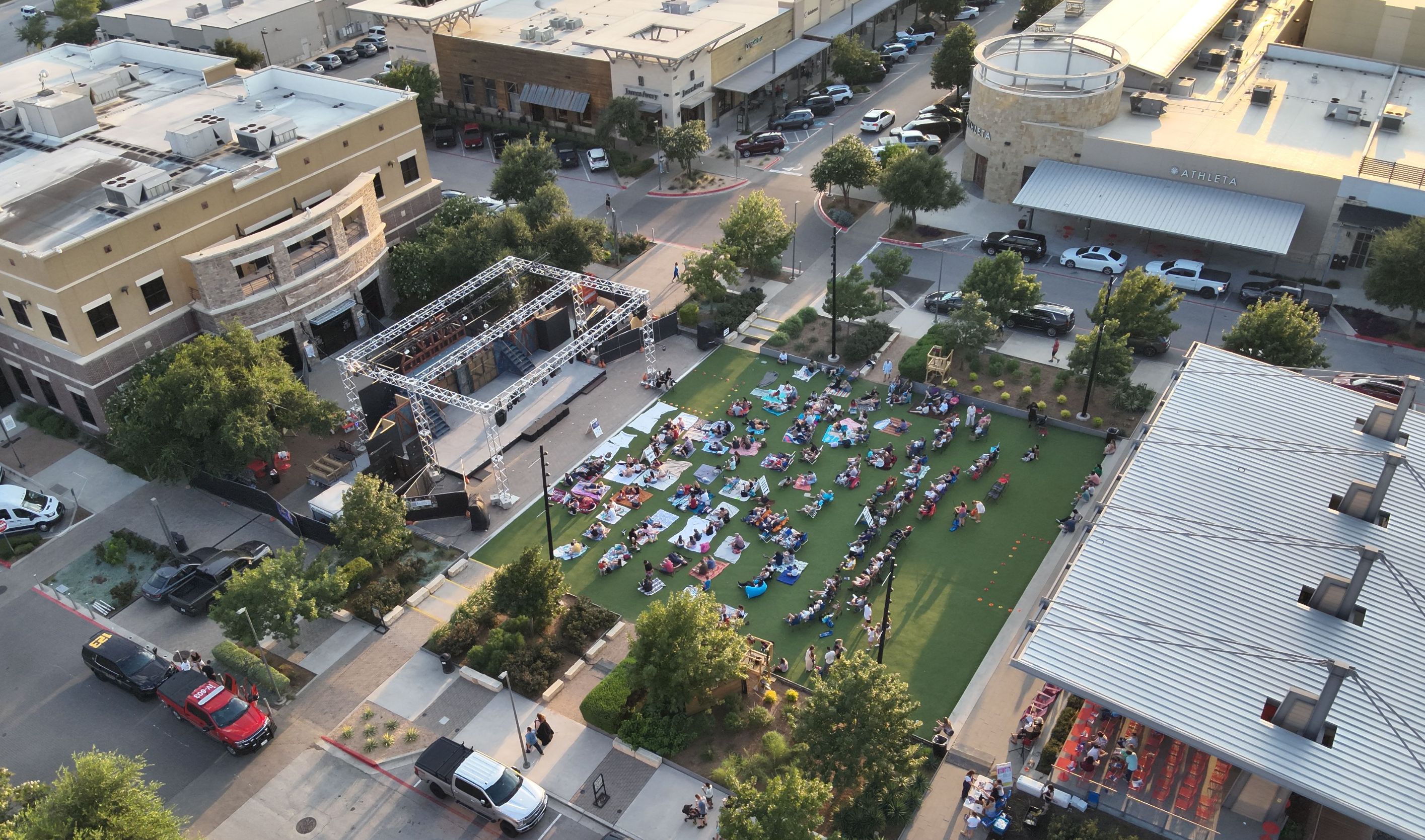 The Lawn at Hill Country Galleria